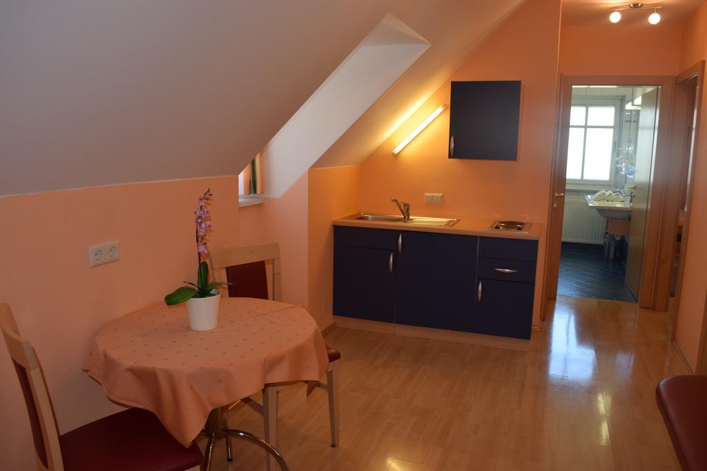 Gasthof Hotel Schmied Arnfels Buitenkant foto